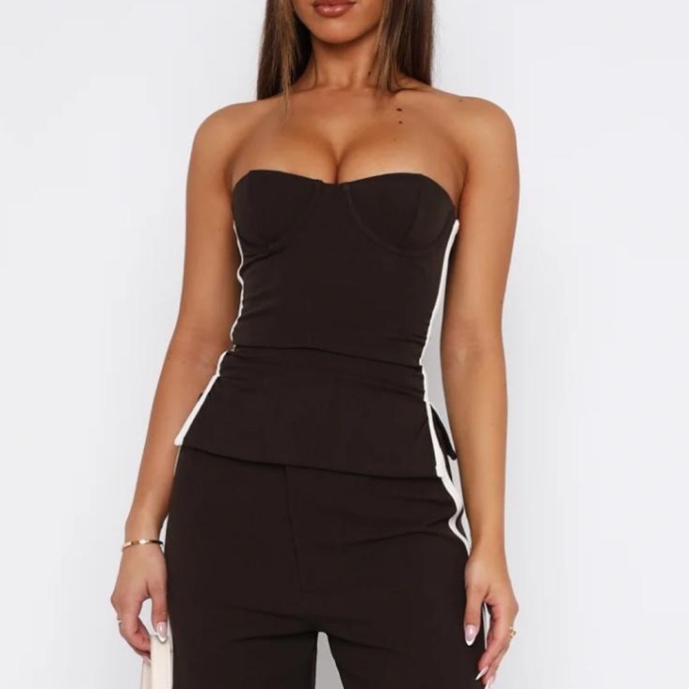 White Fox Boutique Strapless Brown Top with White Trim